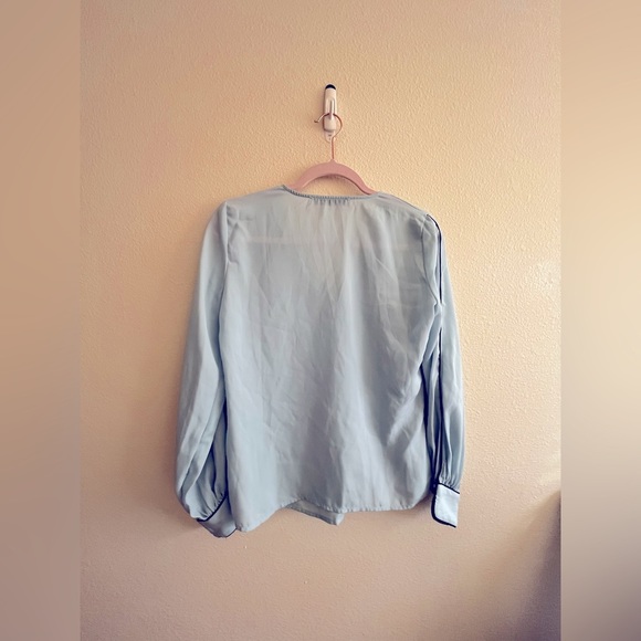 MANGO Light Blue Crewneck Blouse Size S - Picture 4 of 7